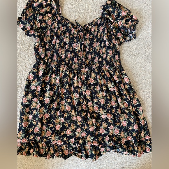 As U Wish Black and Pink Floral Mini Dress 2x
Floral black - Picture 2 of 8